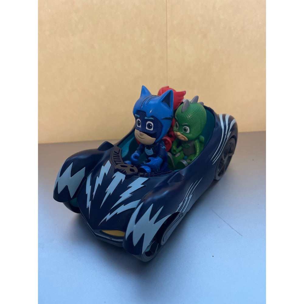 PJ Masks Cat-Car Vehicle with Catboy Owlette and Gekko Figures Set